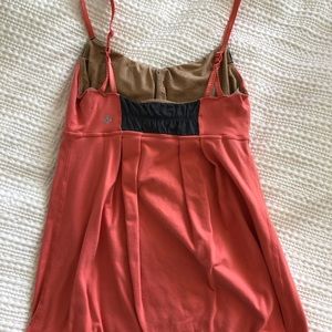 Lululemon tank top